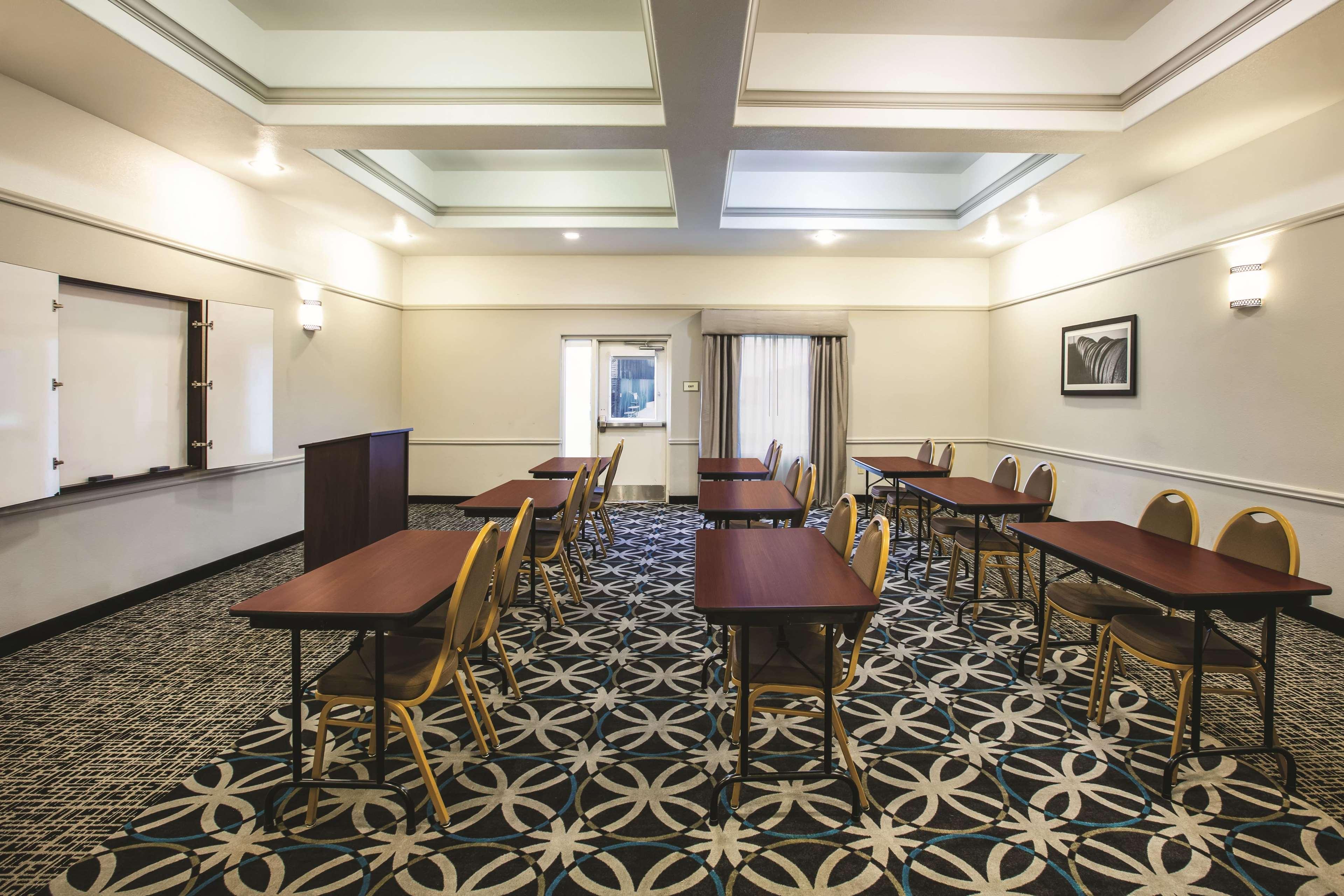 La Quinta By Wyndham Brownwood Hotel Luaran gambar