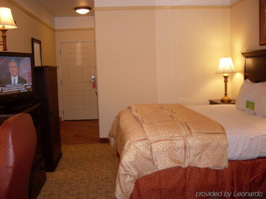 La Quinta By Wyndham Brownwood Hotel Bilik gambar